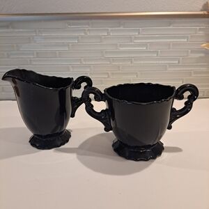 Vtg 1930s Cambridge Line  Black Glass Footed Sugar Creamer-- Elegant
